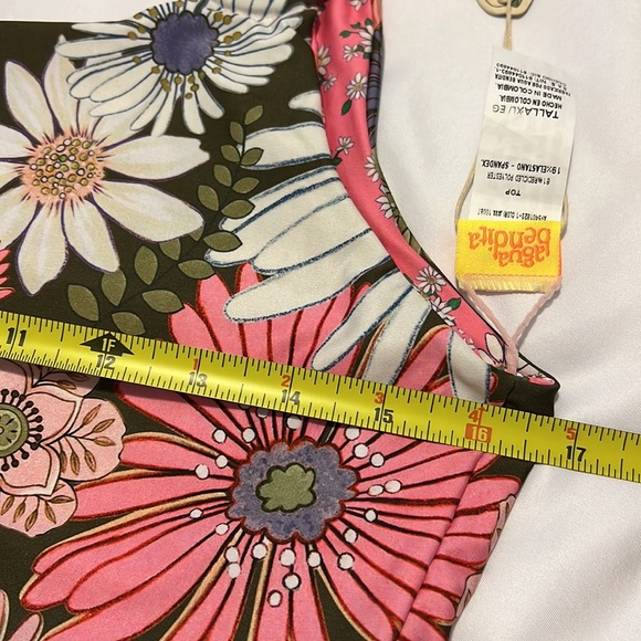 NWTS CLORI REVERSIBLE BIKINI TOP (XL) - Picture 14 of 16